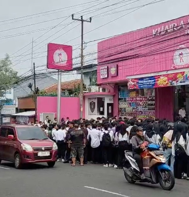 Warung Kopi di Jalan Ir Juanda: Saingan Rival Saat Citimall Datang
